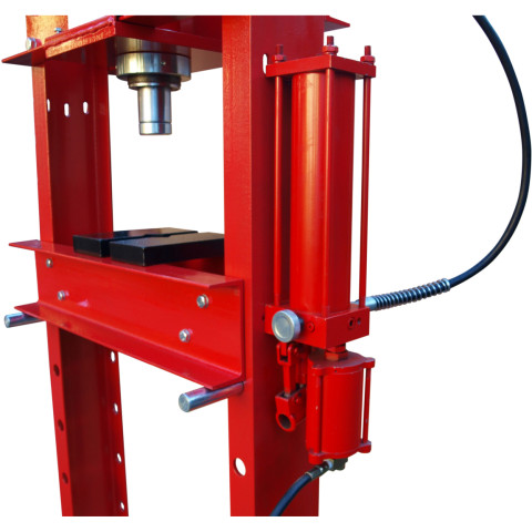 Прес 30Т - Гідропневматичний